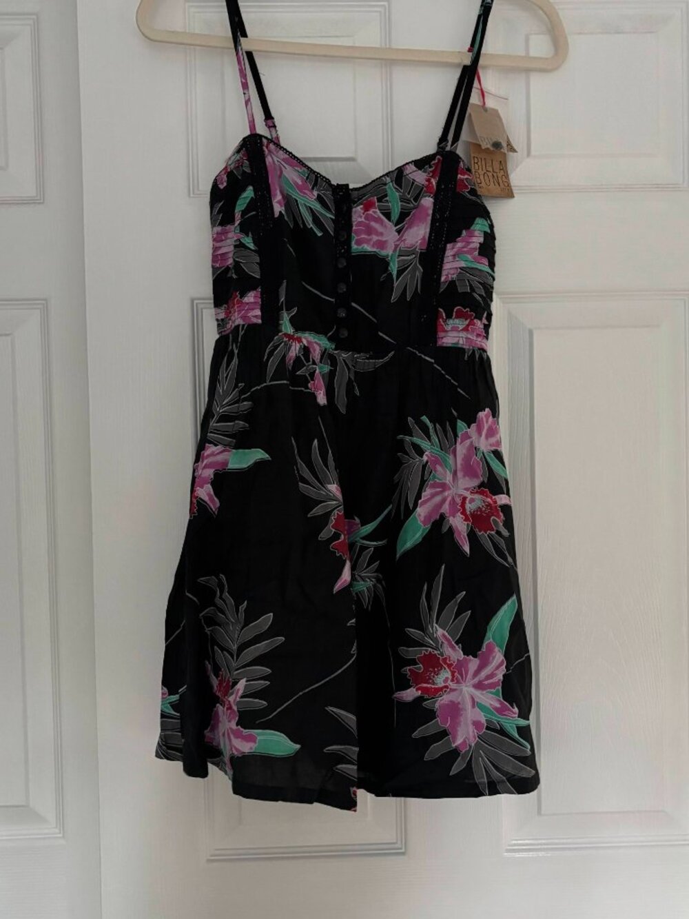 New With Tags Small Billabong Floral Mini Dress